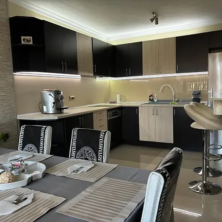 Dani Apartment